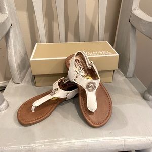 Michael Kors Girls Size 9 White Sandals.